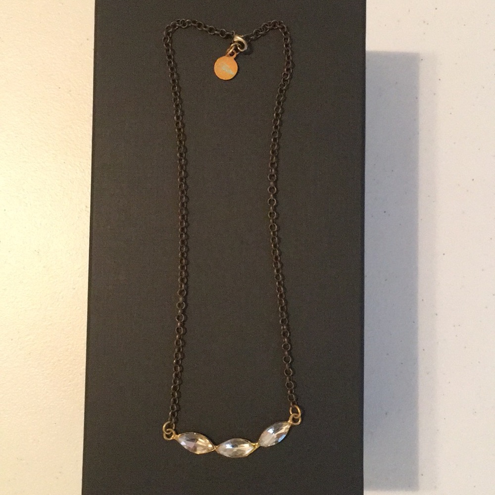 Fabulina Crystal Necklace